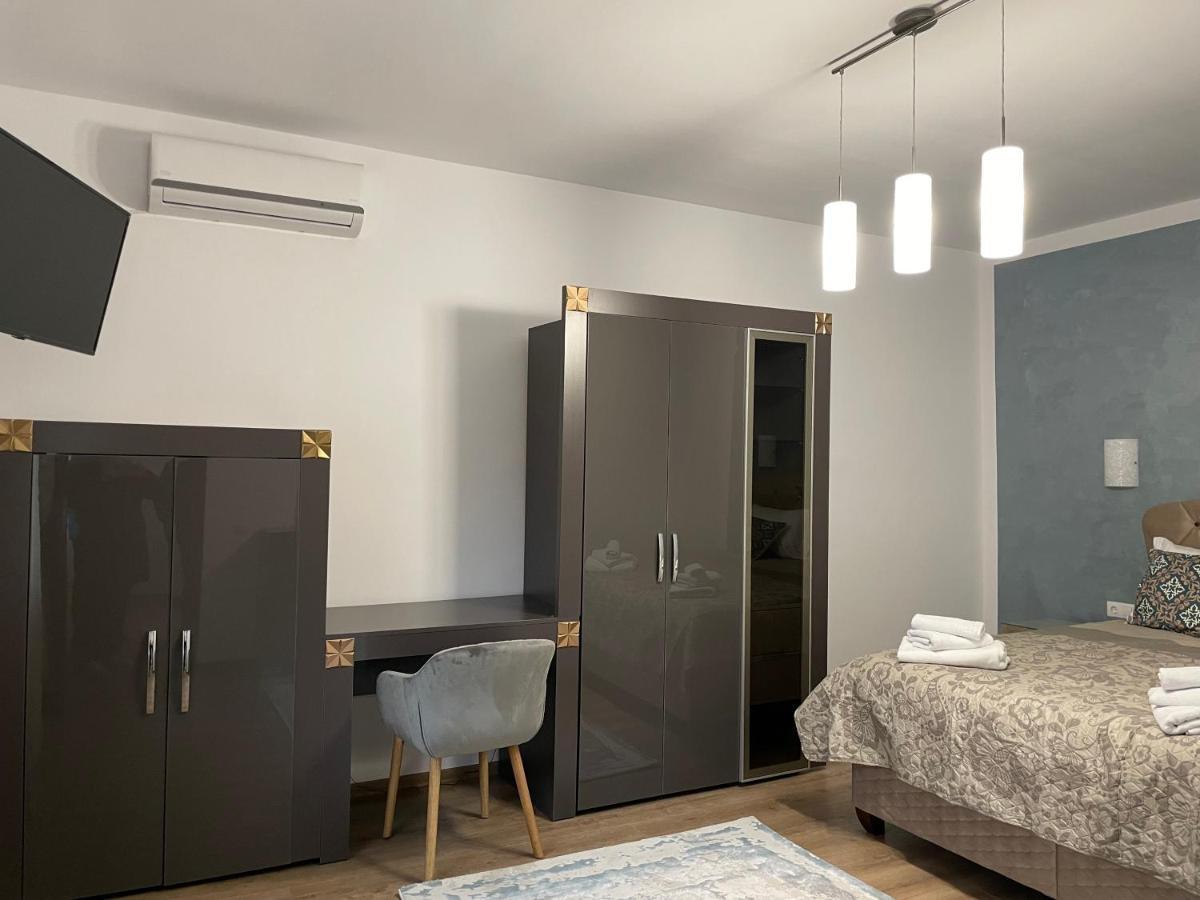 Burebista Residence Ντέβα Εξωτερικό φωτογραφία